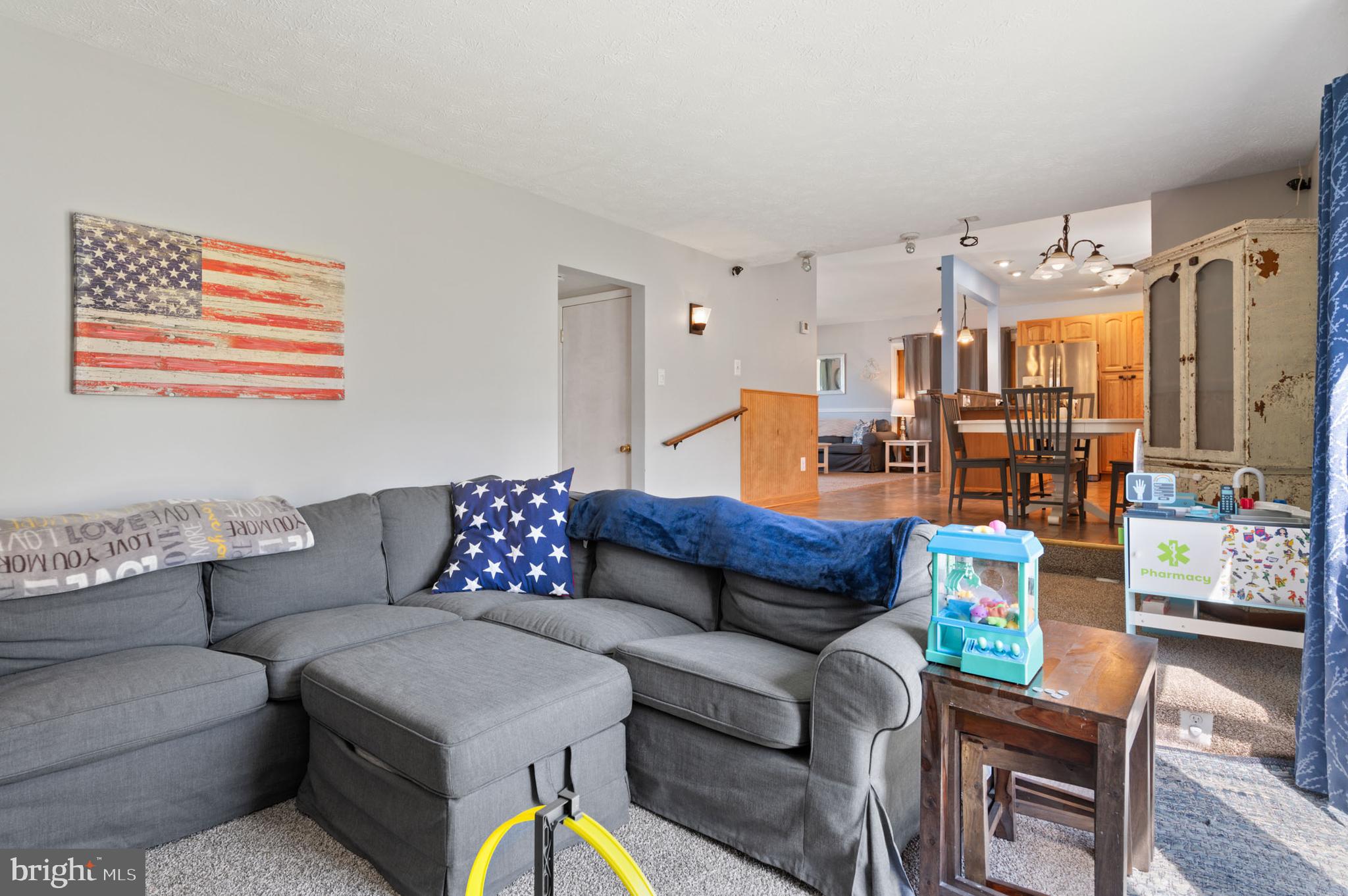 BAY COUNTRY - Residential