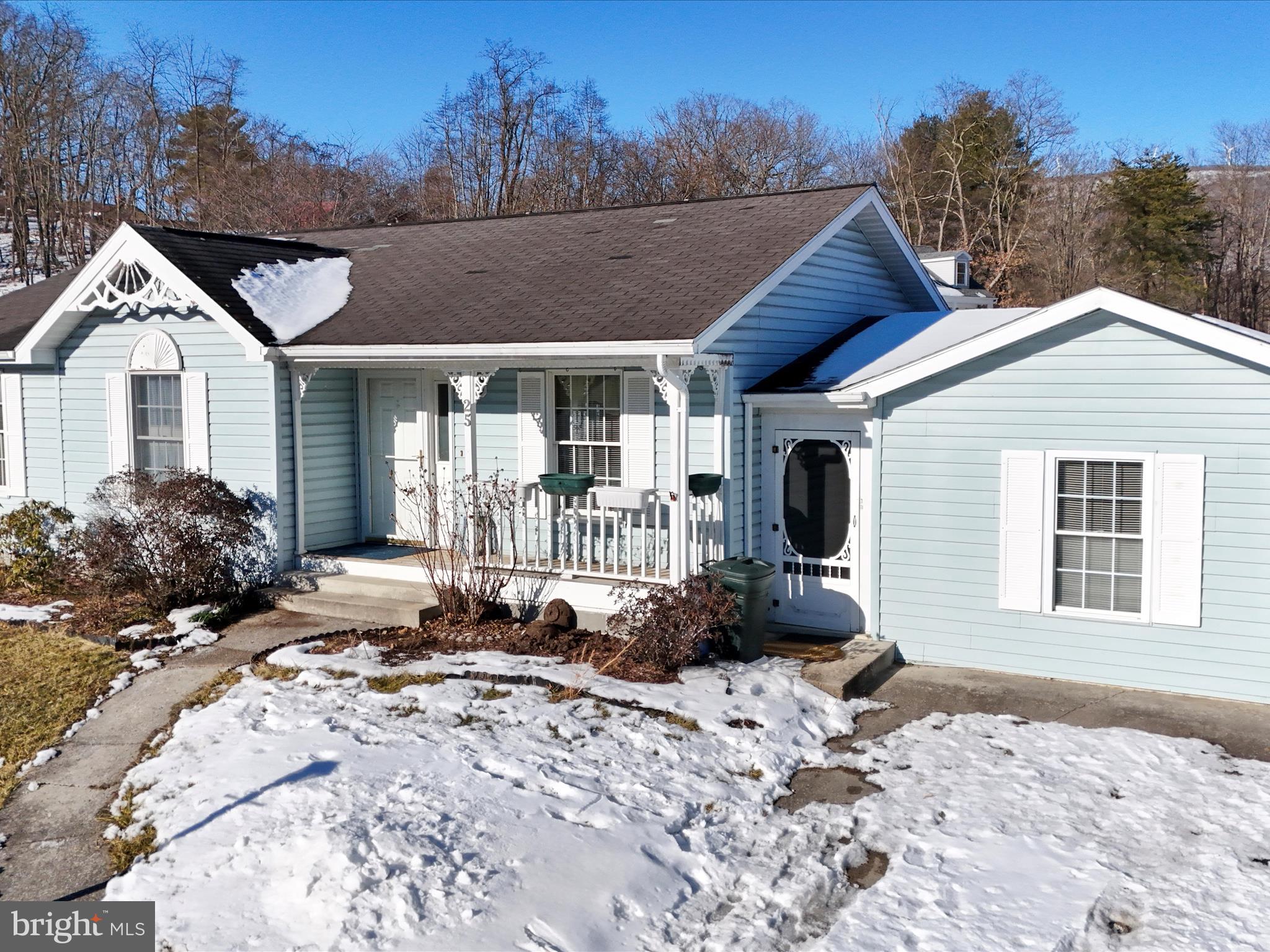 SMITHFIELD VILLAGE - Residential