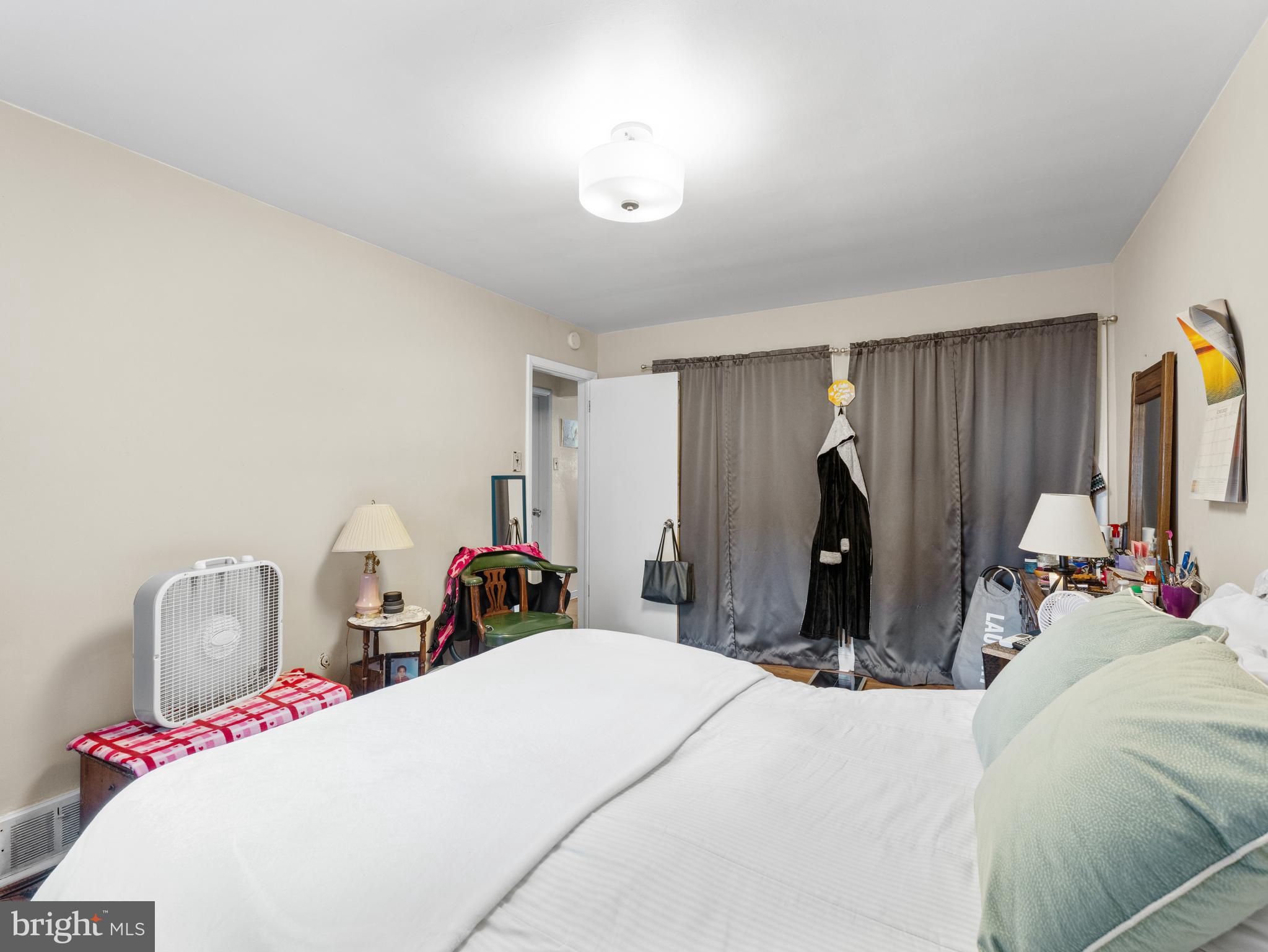 COBBS CREEK - Residential Income