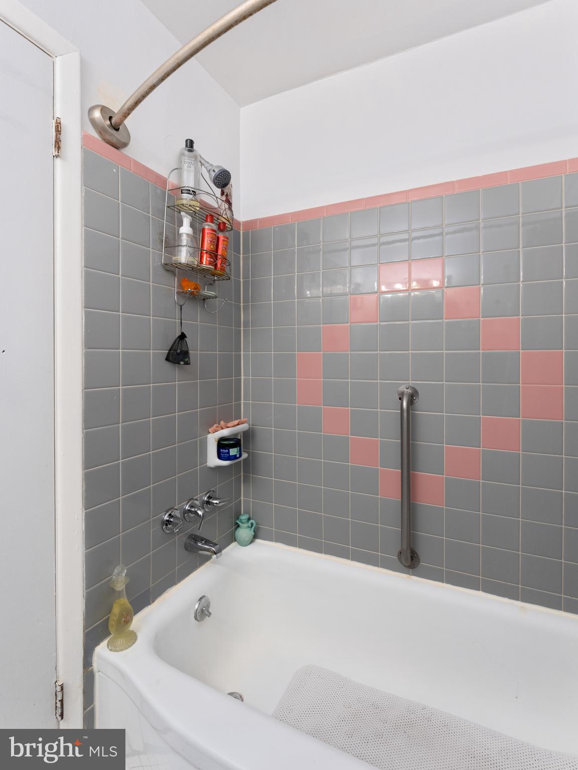 COBBS CREEK - Residential Income