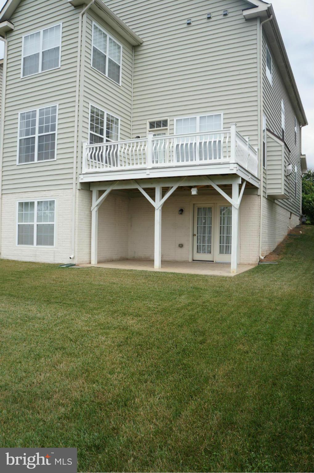 RESERVE AT BELLE TERRA - Residential Lease