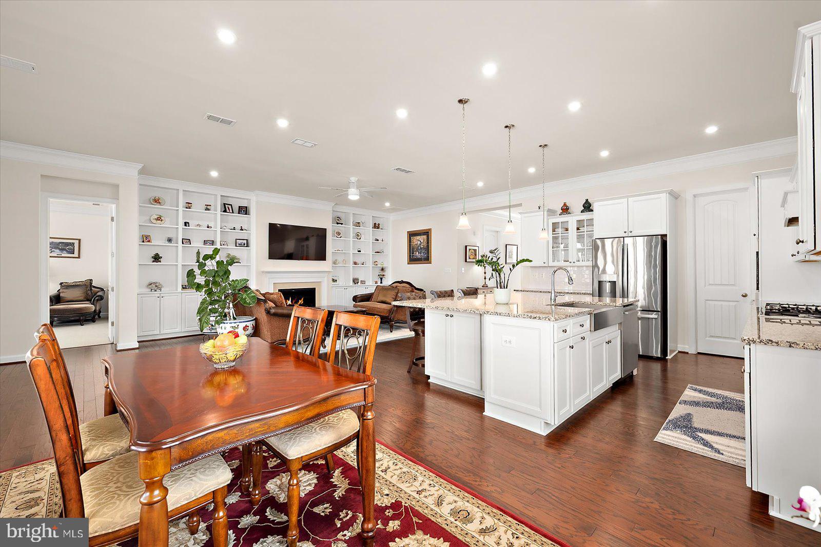 OCEAN VIEW BEACH CLUB - Residential