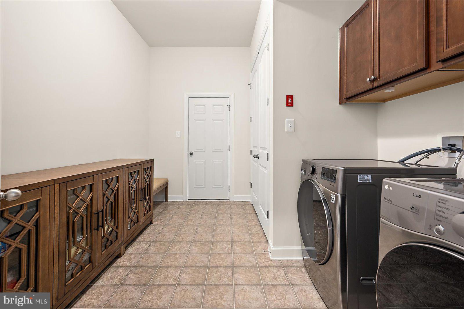 OCEAN VIEW BEACH CLUB - Residential