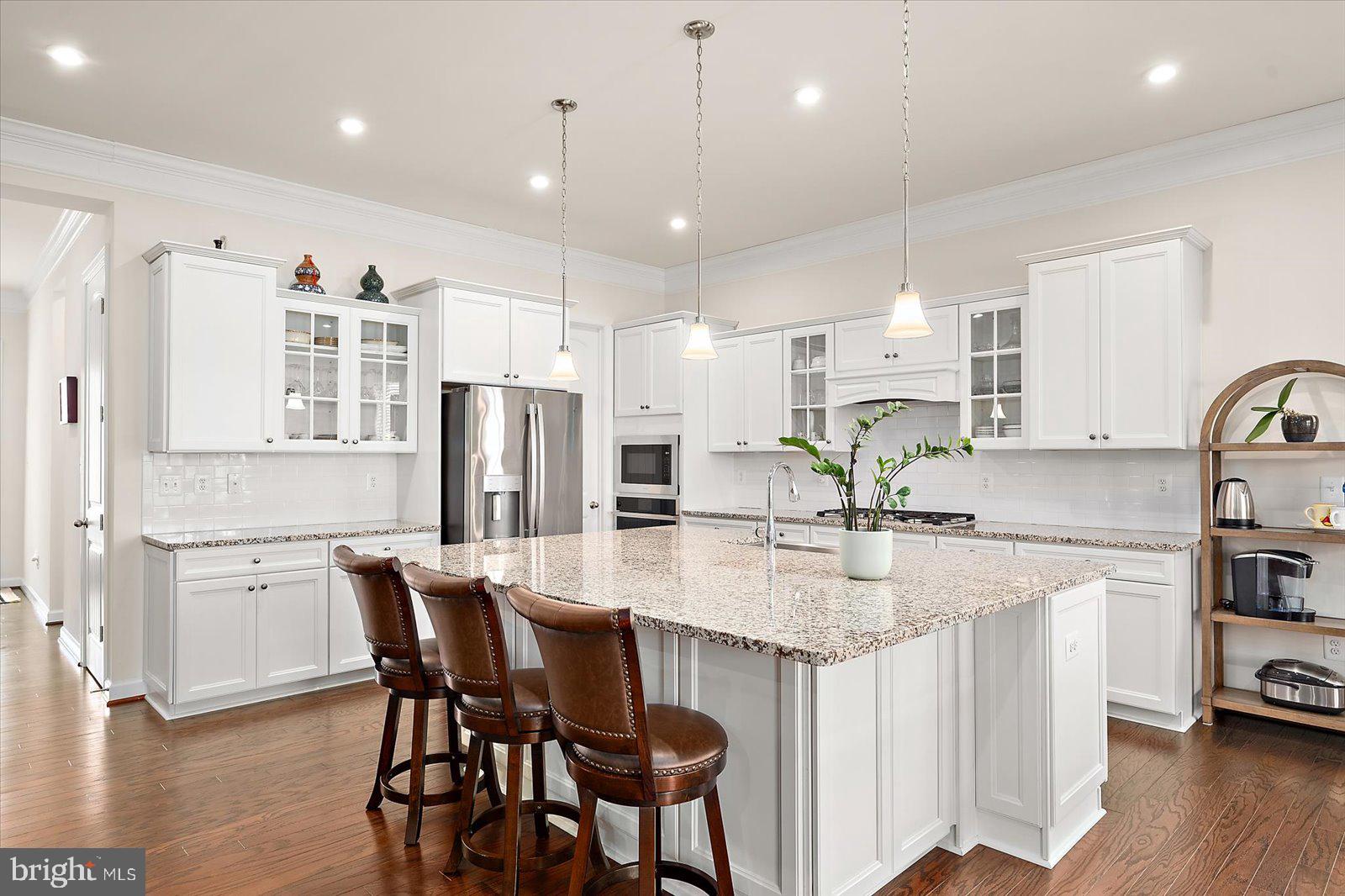 OCEAN VIEW BEACH CLUB - Residential