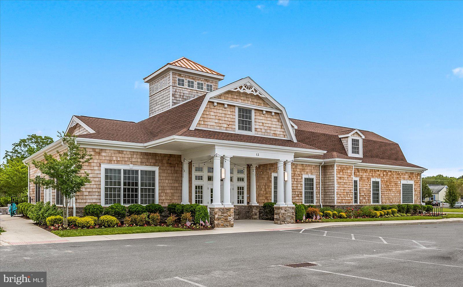 OCEAN VIEW BEACH CLUB - Residential