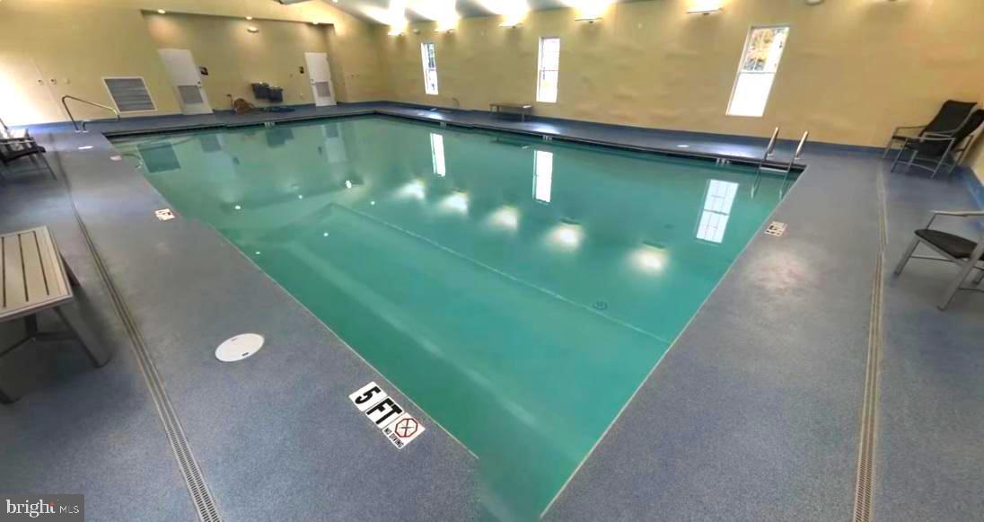 OCEAN VIEW BEACH CLUB - Residential