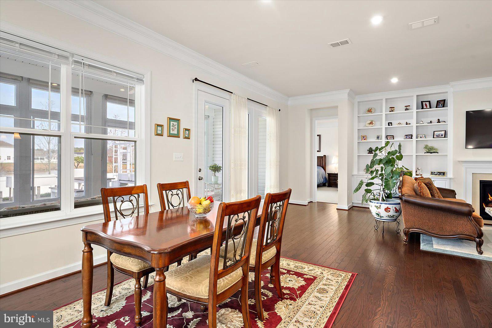 OCEAN VIEW BEACH CLUB - Residential