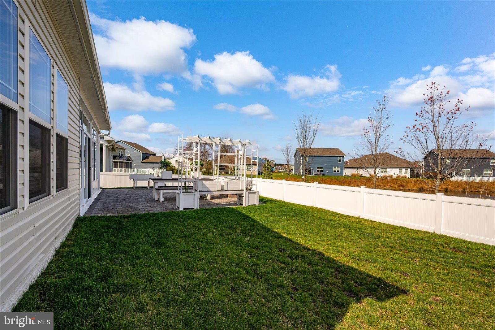 OCEAN VIEW BEACH CLUB - Residential