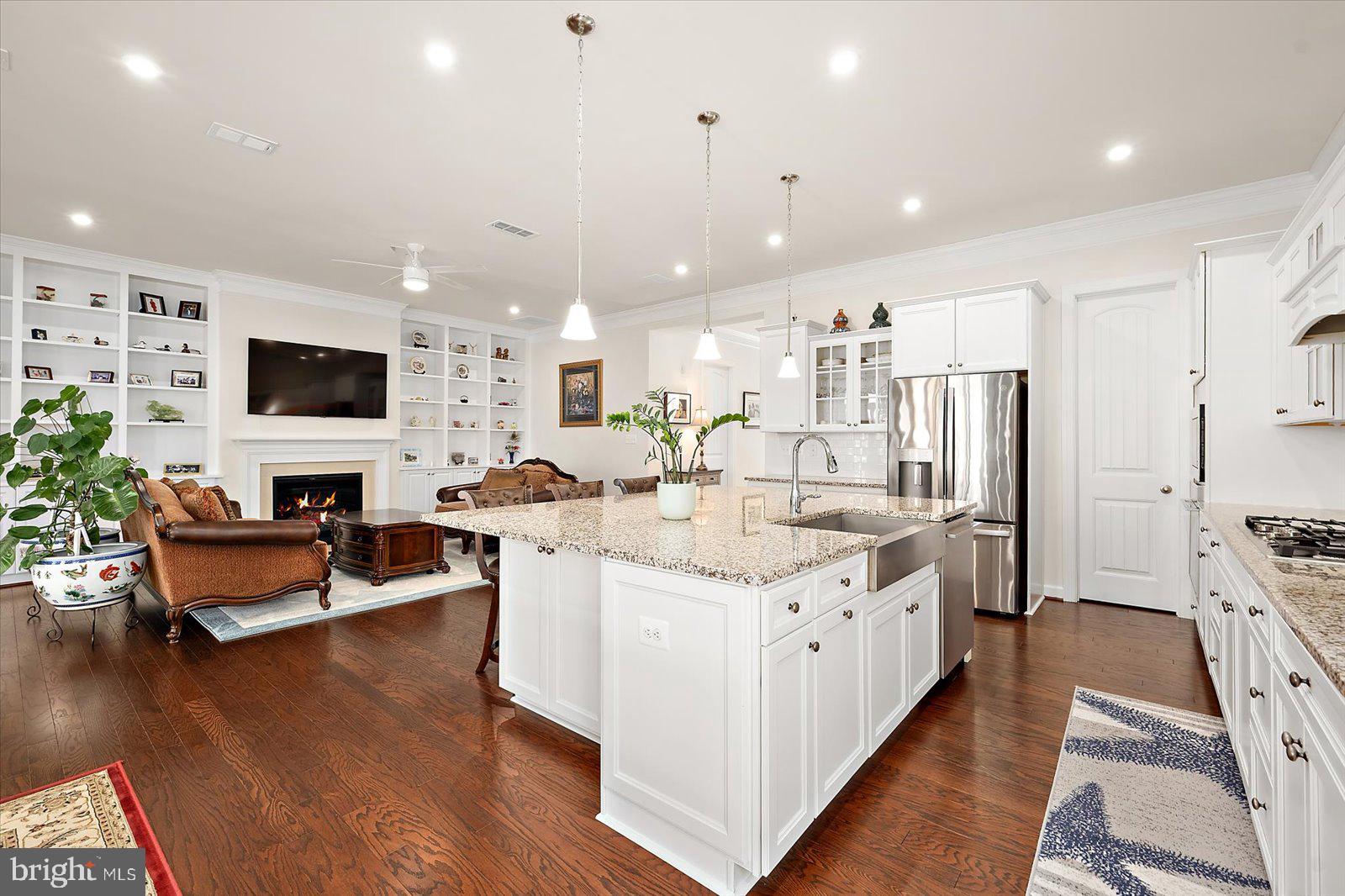 OCEAN VIEW BEACH CLUB - Residential