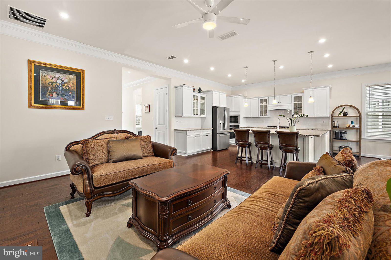 OCEAN VIEW BEACH CLUB - Residential