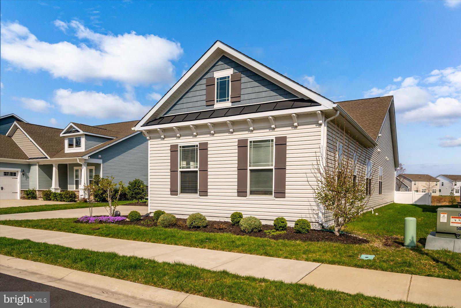 OCEAN VIEW BEACH CLUB - Residential