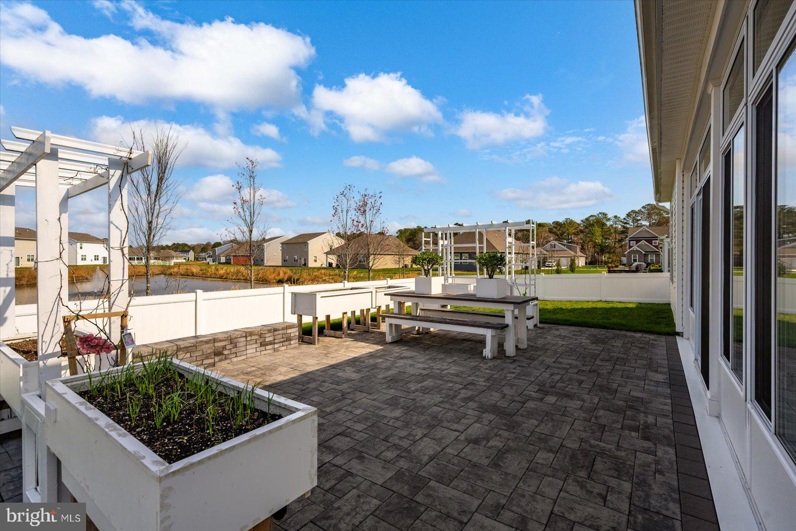 OCEAN VIEW BEACH CLUB - Residential