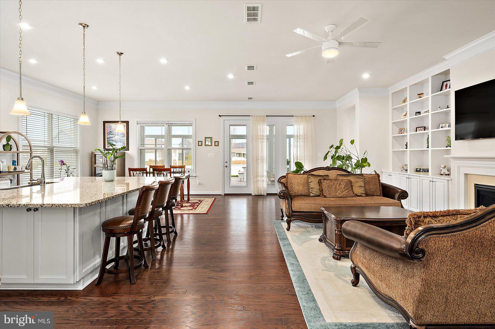 OCEAN VIEW BEACH CLUB - Residential