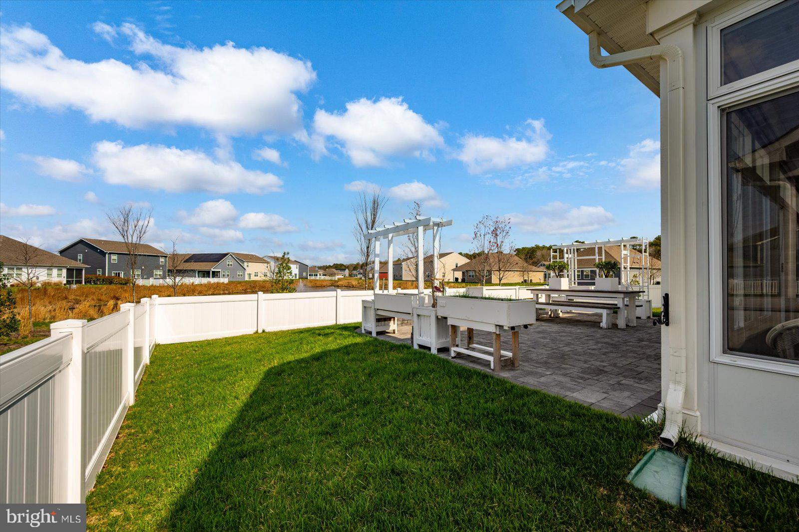 OCEAN VIEW BEACH CLUB - Residential