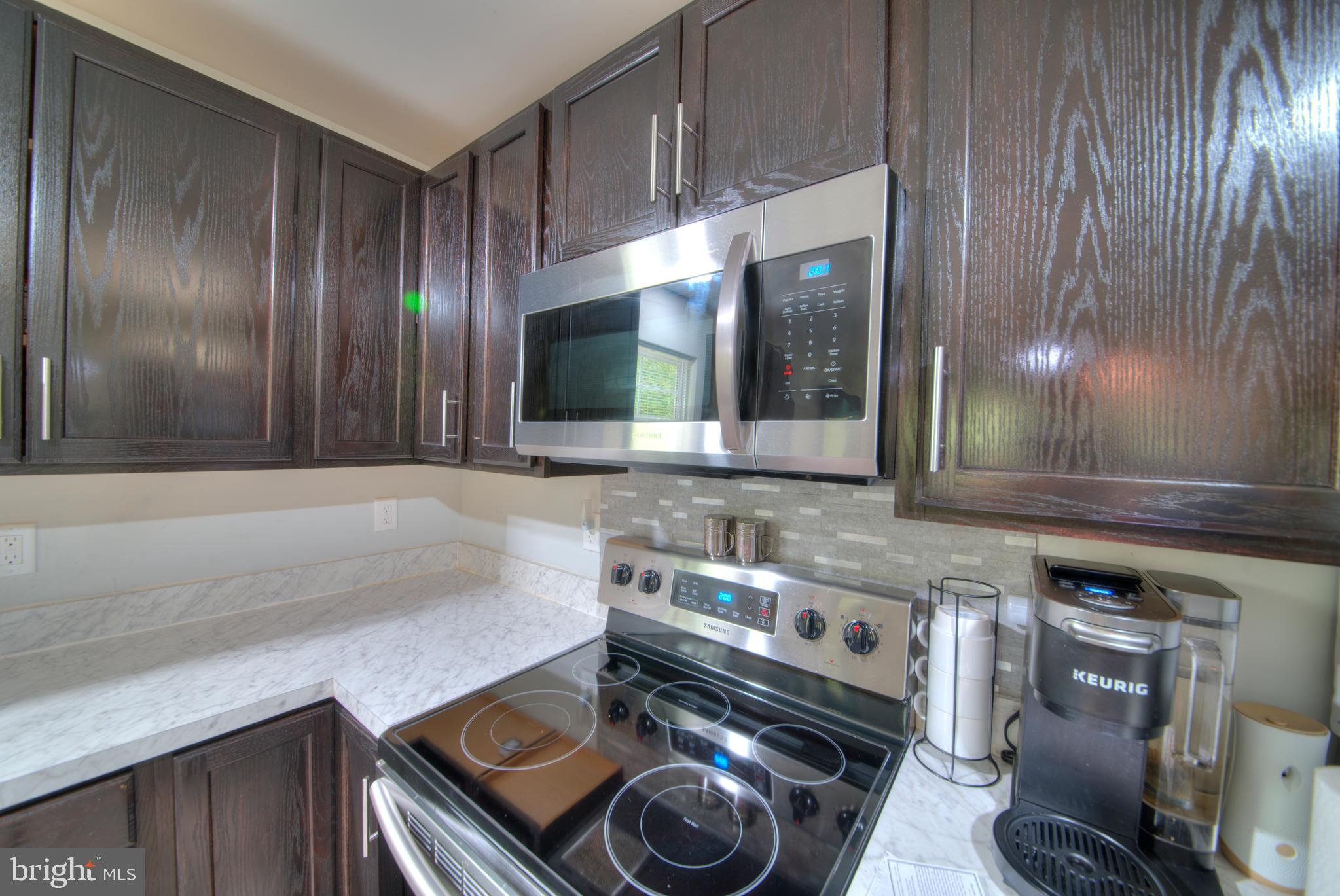 OAK GROVE ESTATES - Residential