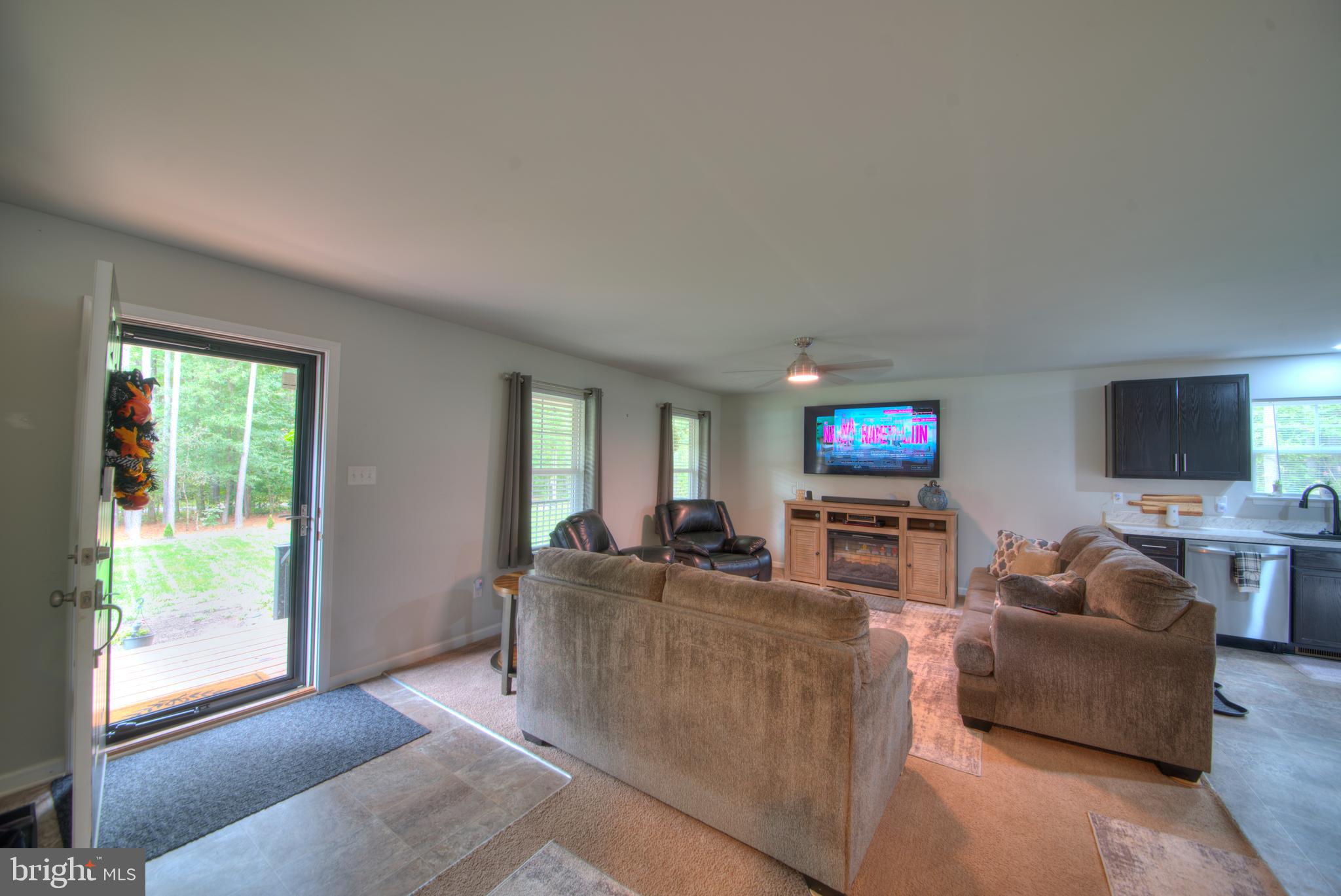 OAK GROVE ESTATES - Residential