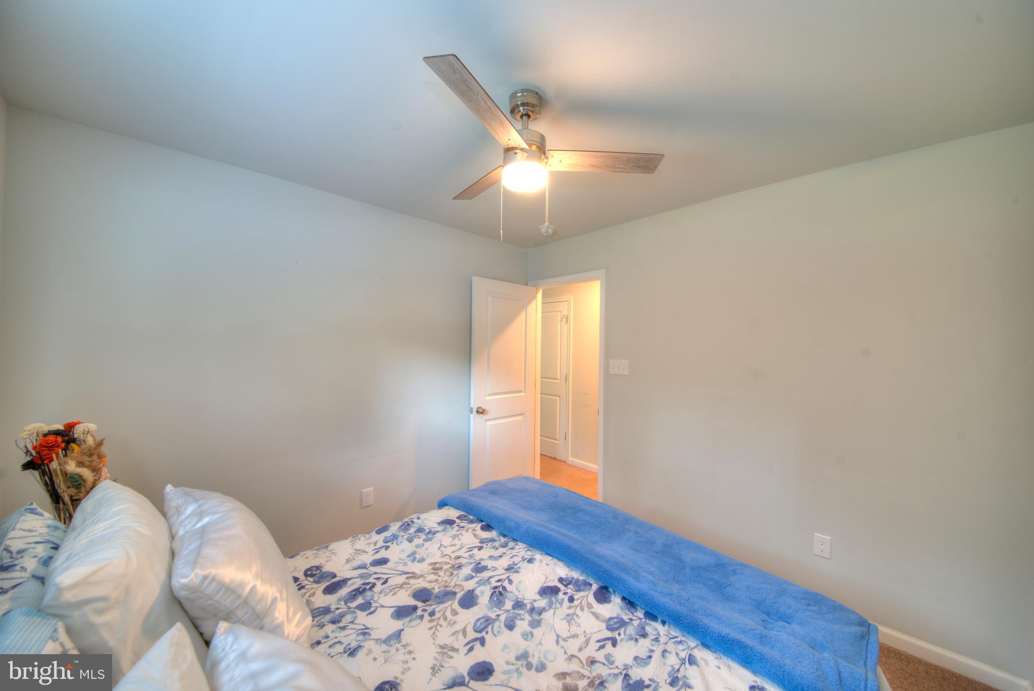 OAK GROVE ESTATES - Residential