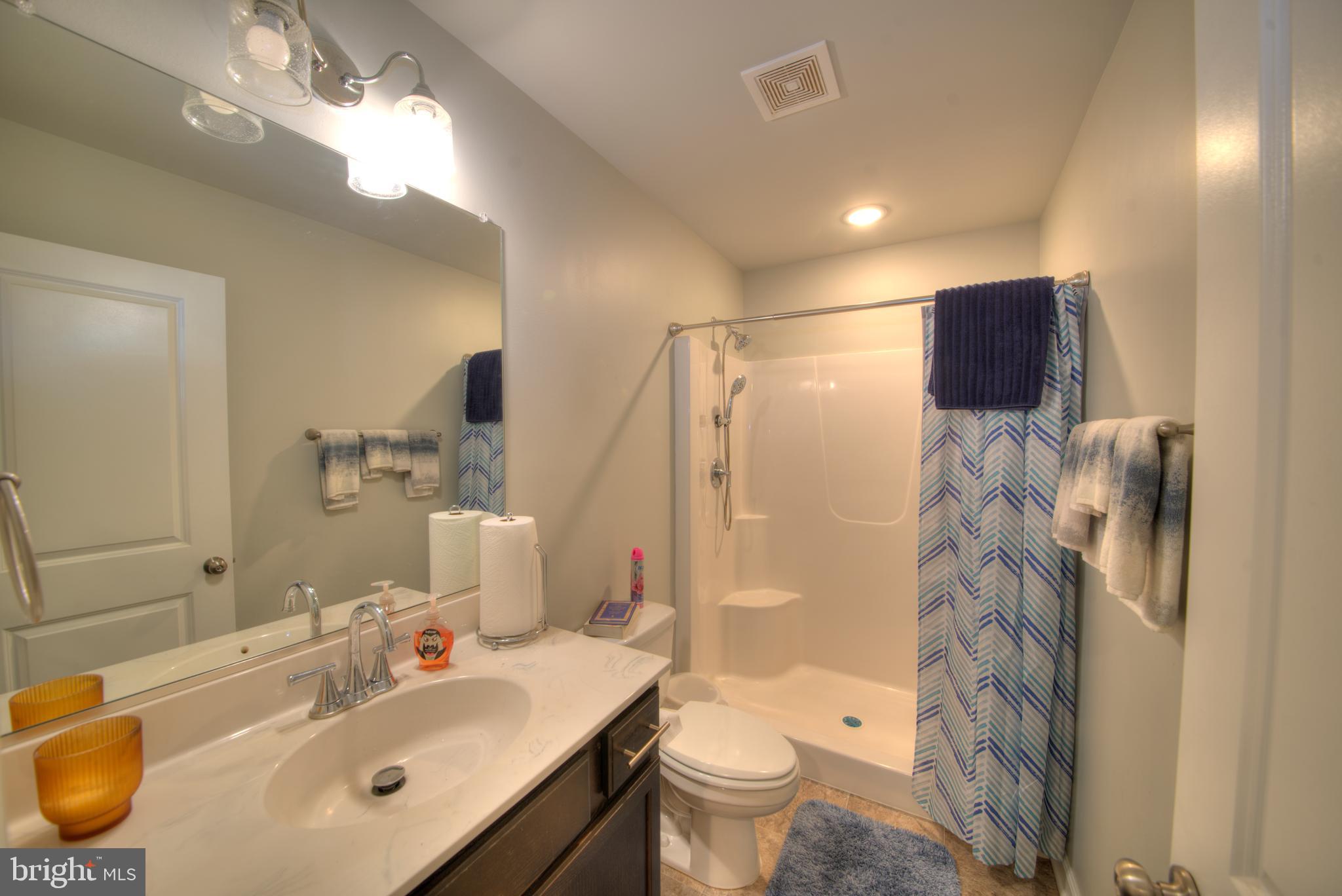 OAK GROVE ESTATES - Residential