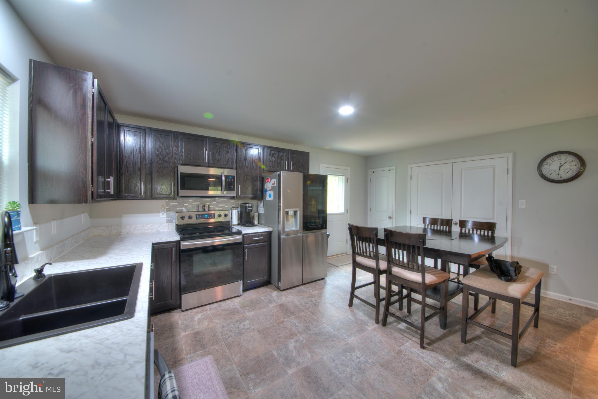 OAK GROVE ESTATES - Residential