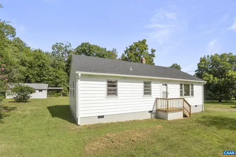 12395 S Constitution Rte, Scottsville, VA MLS: 667899