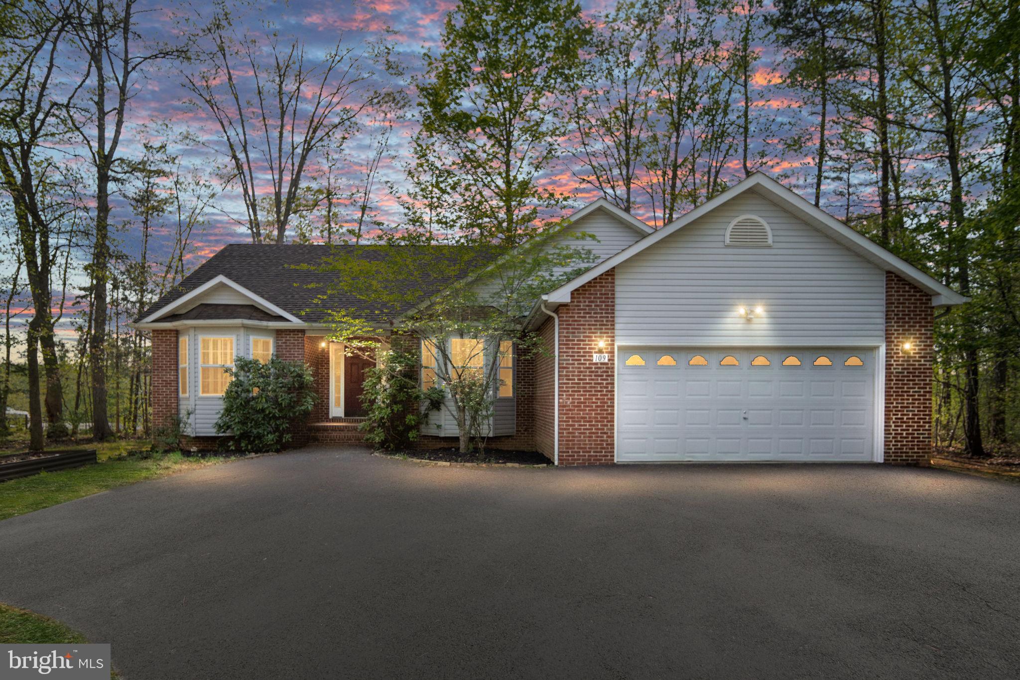 LAKE OF THE WOODS - Residential