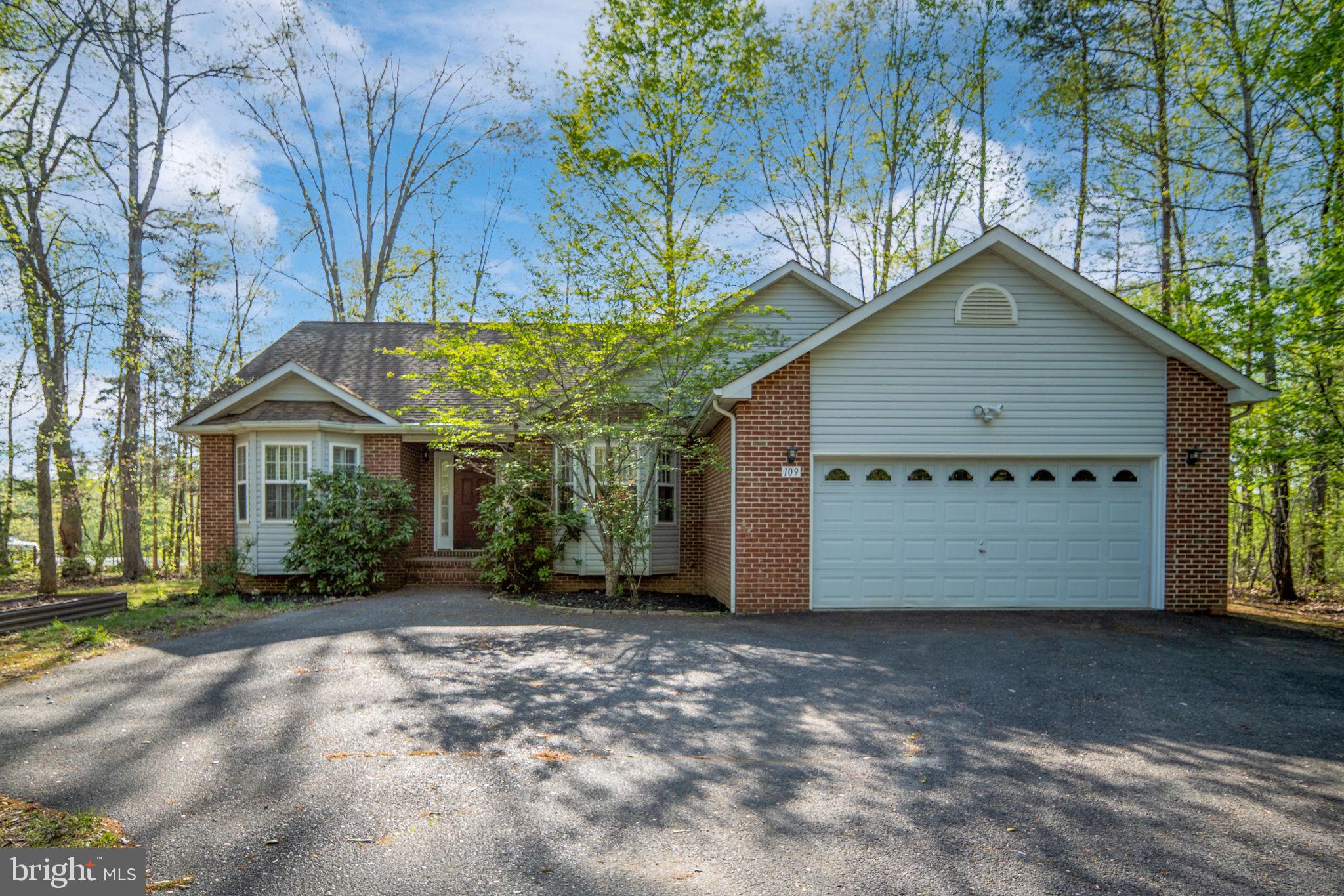 LAKE OF THE WOODS - Residential