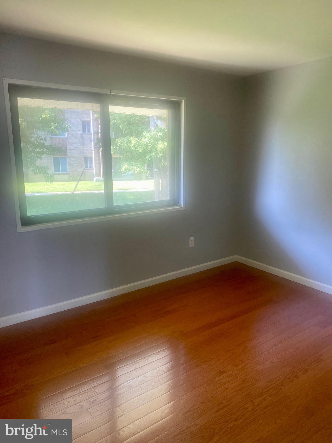 CARROLLAN GARDENS - Residential Lease