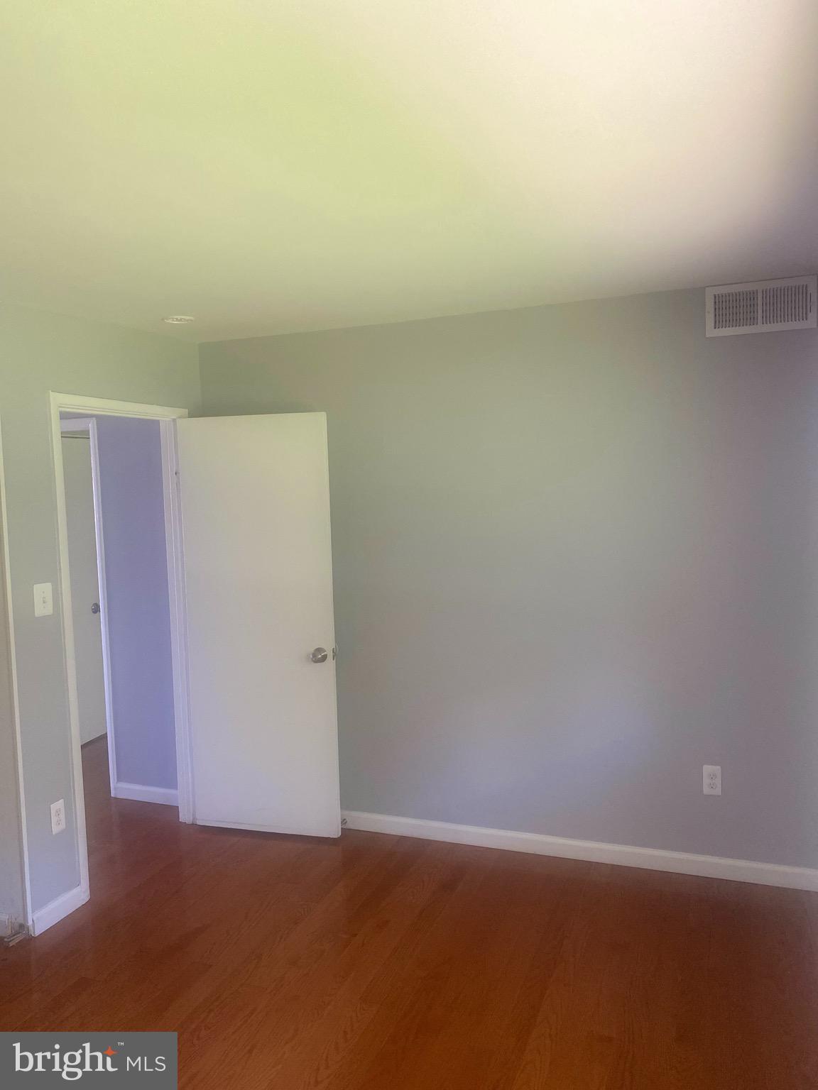 CARROLLAN GARDENS - Residential Lease