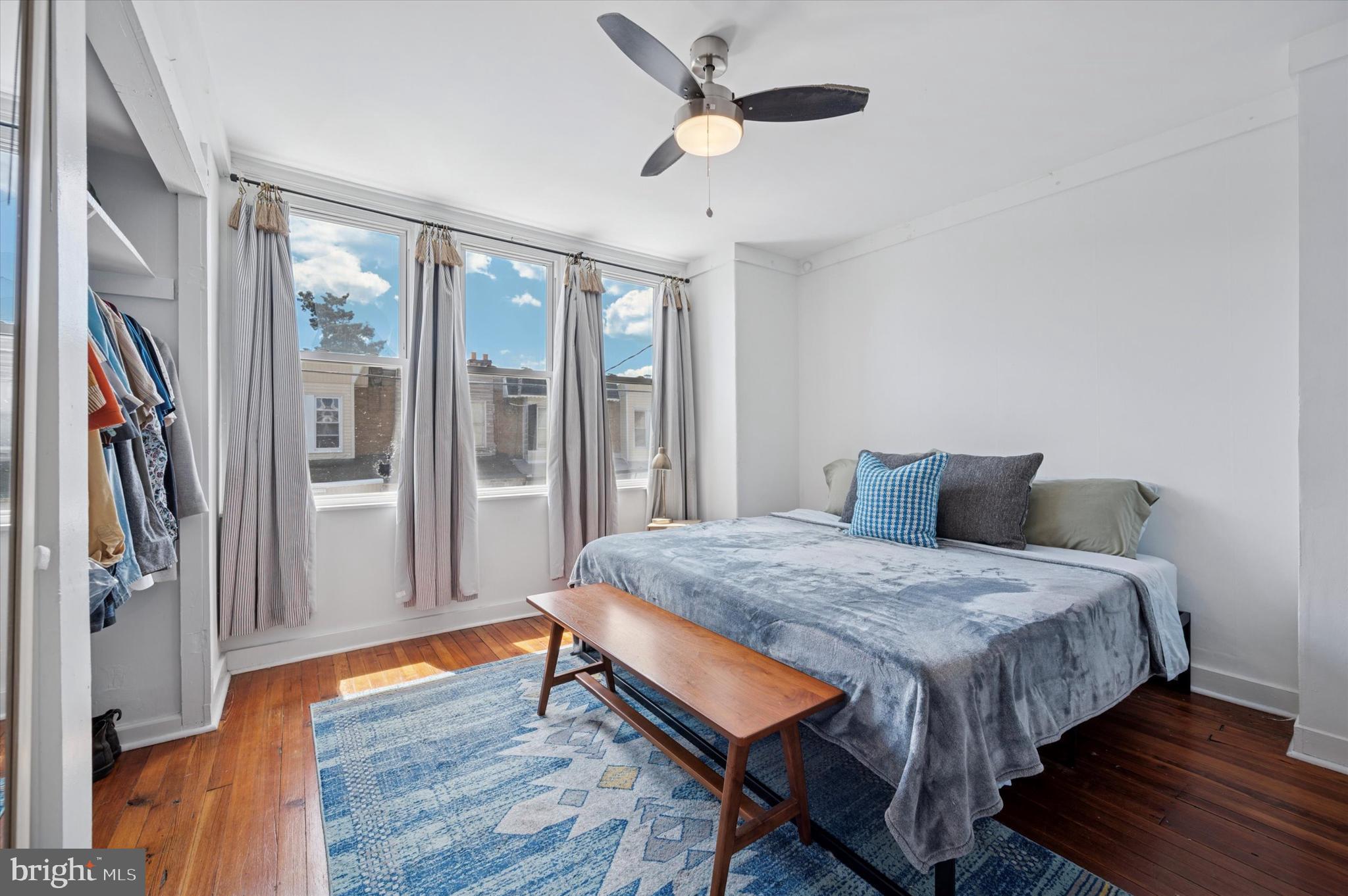 PORT RICHMOND - Residential