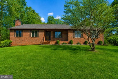 17082 PRINCE FREDERICK ROAD HUGHESVILLE MD 20637