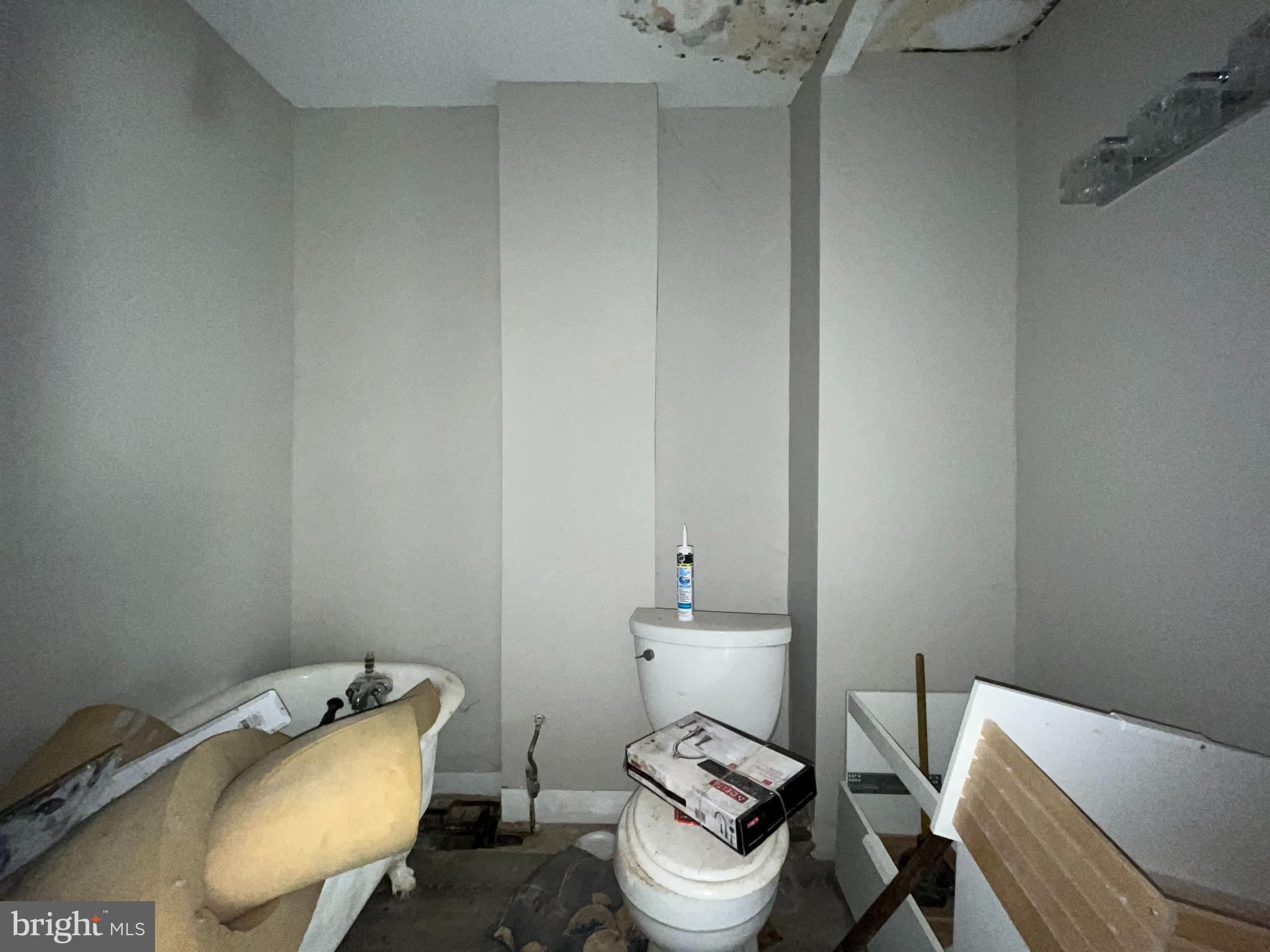 MILTON-MONTFORD - Residential