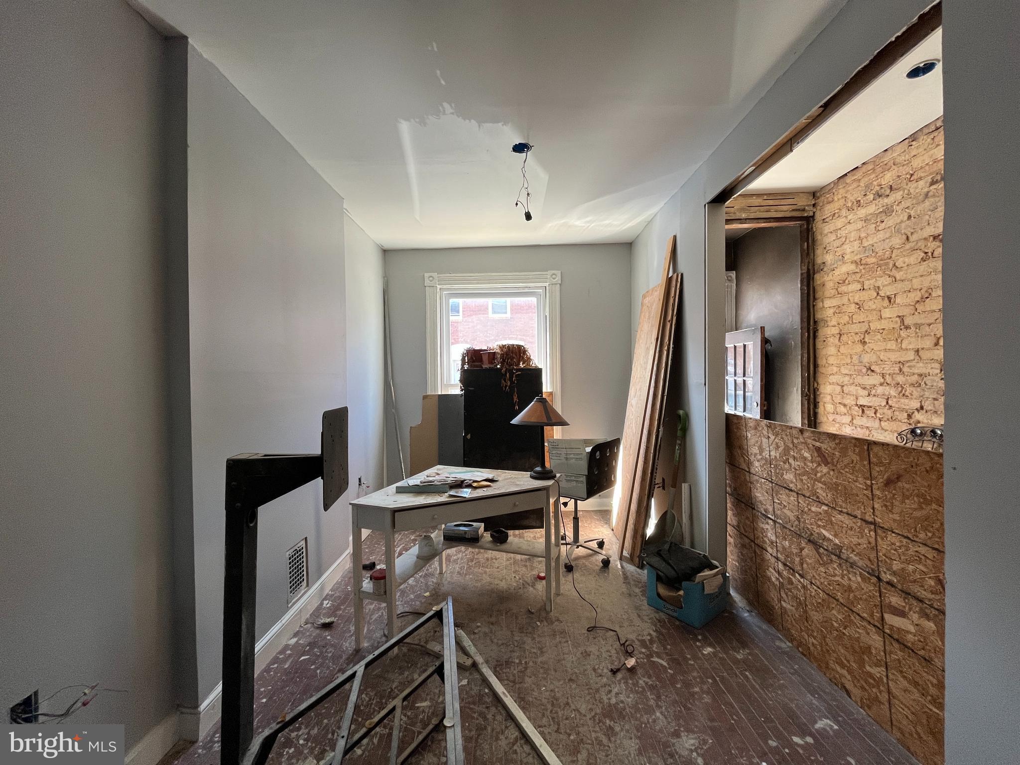 MILTON-MONTFORD - Residential