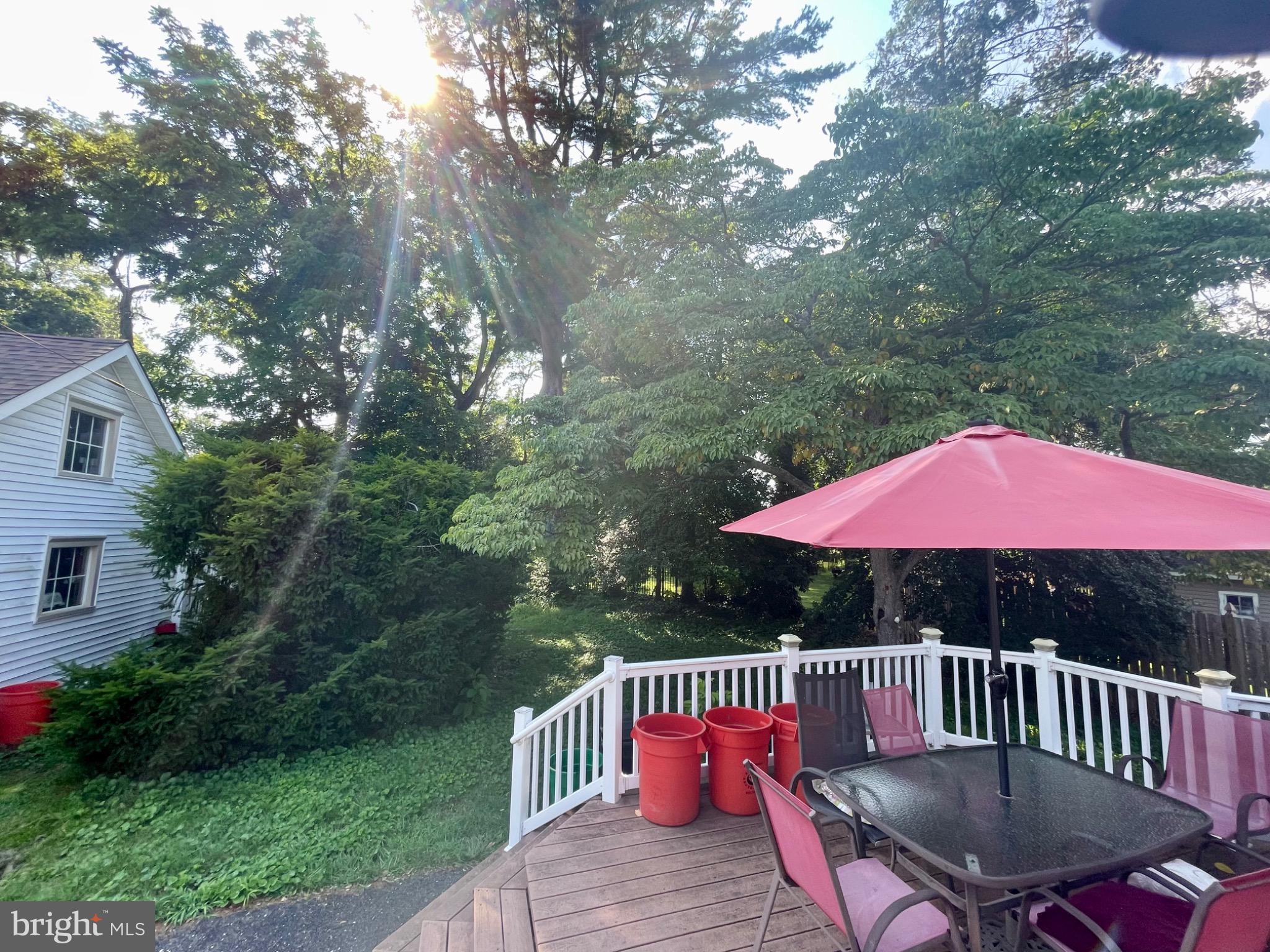16 EVERGREEN LANE FLOOR 2