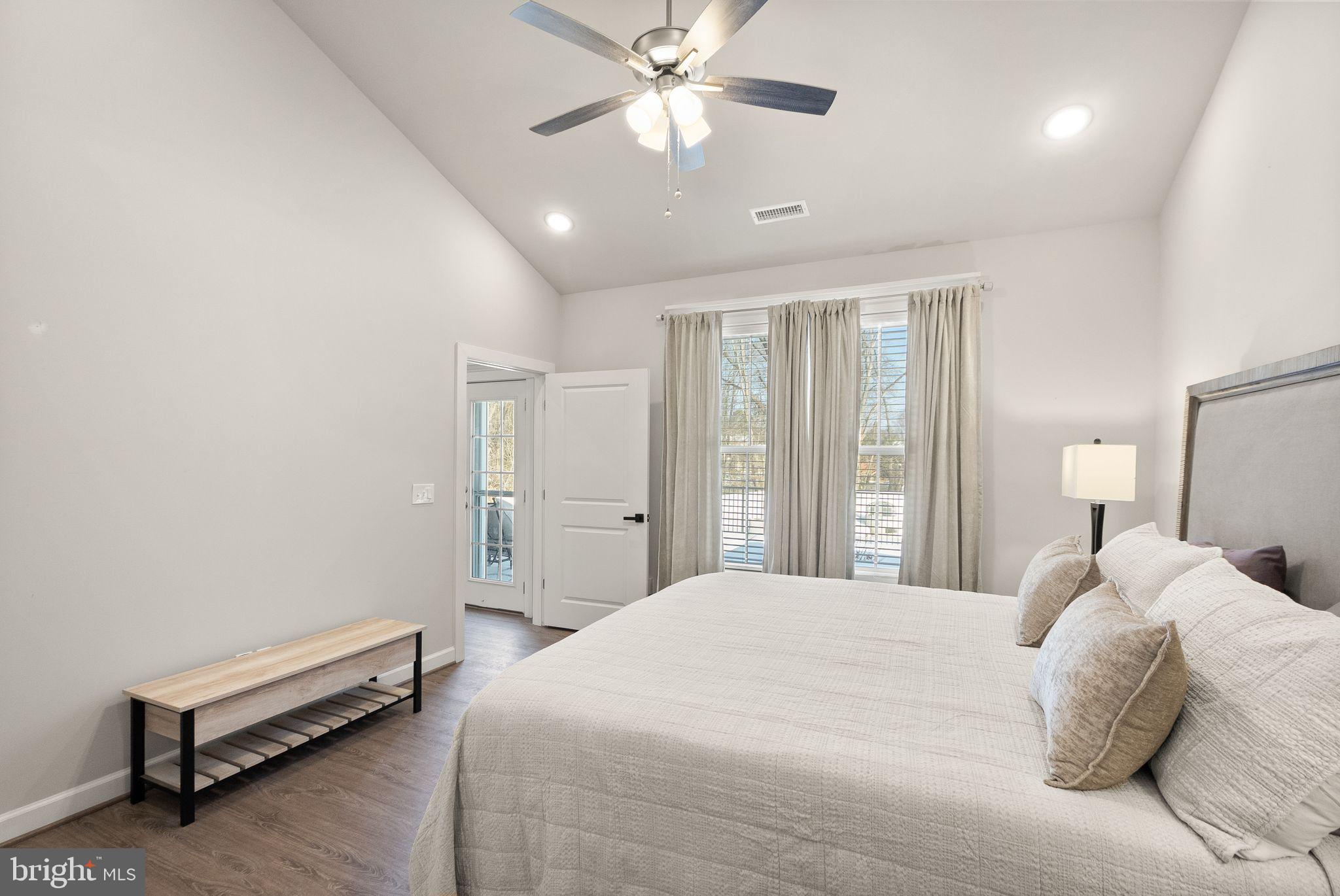 VILLAS AT SALEM CHURCH - Residential