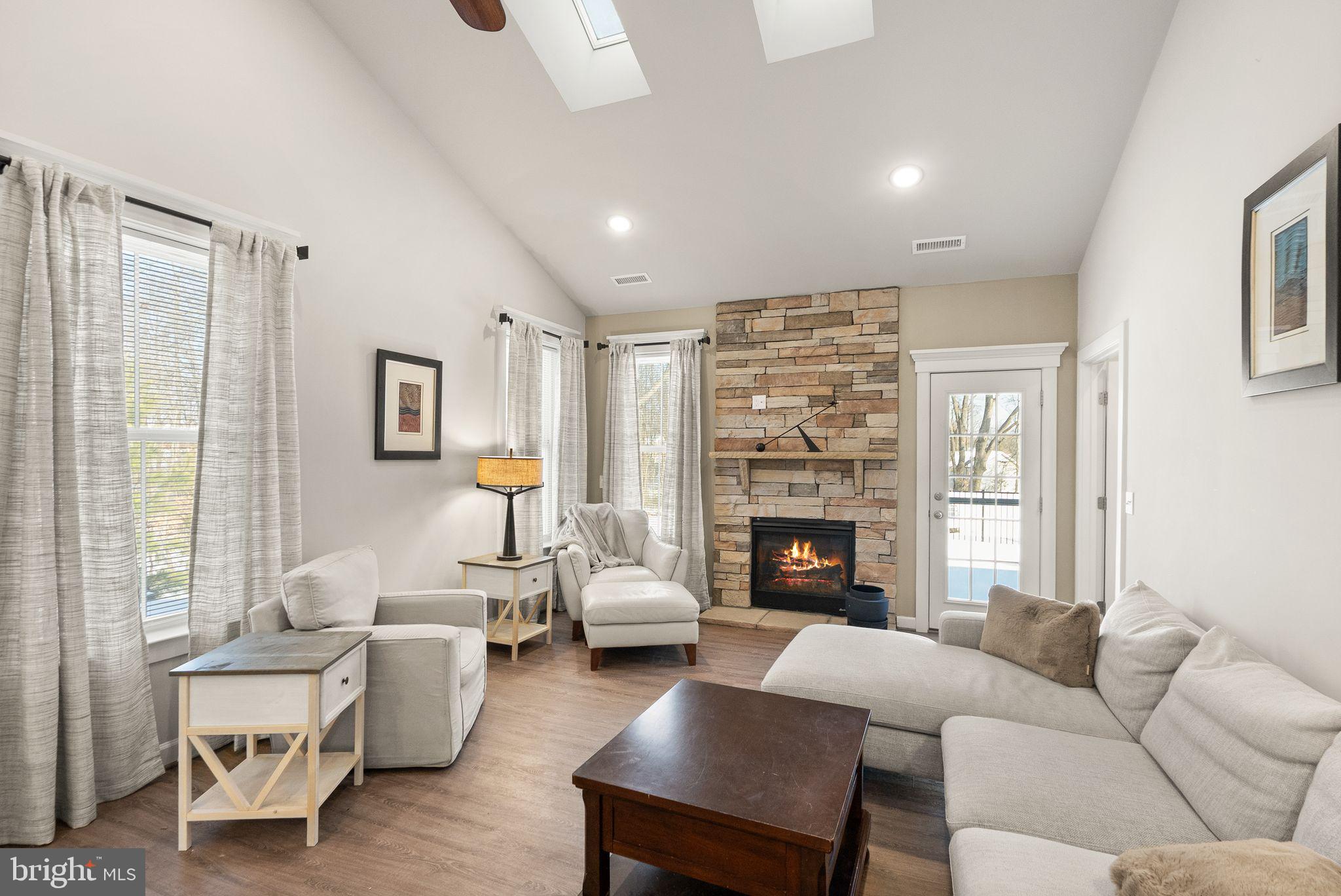 VILLAS AT SALEM CHURCH - Residential