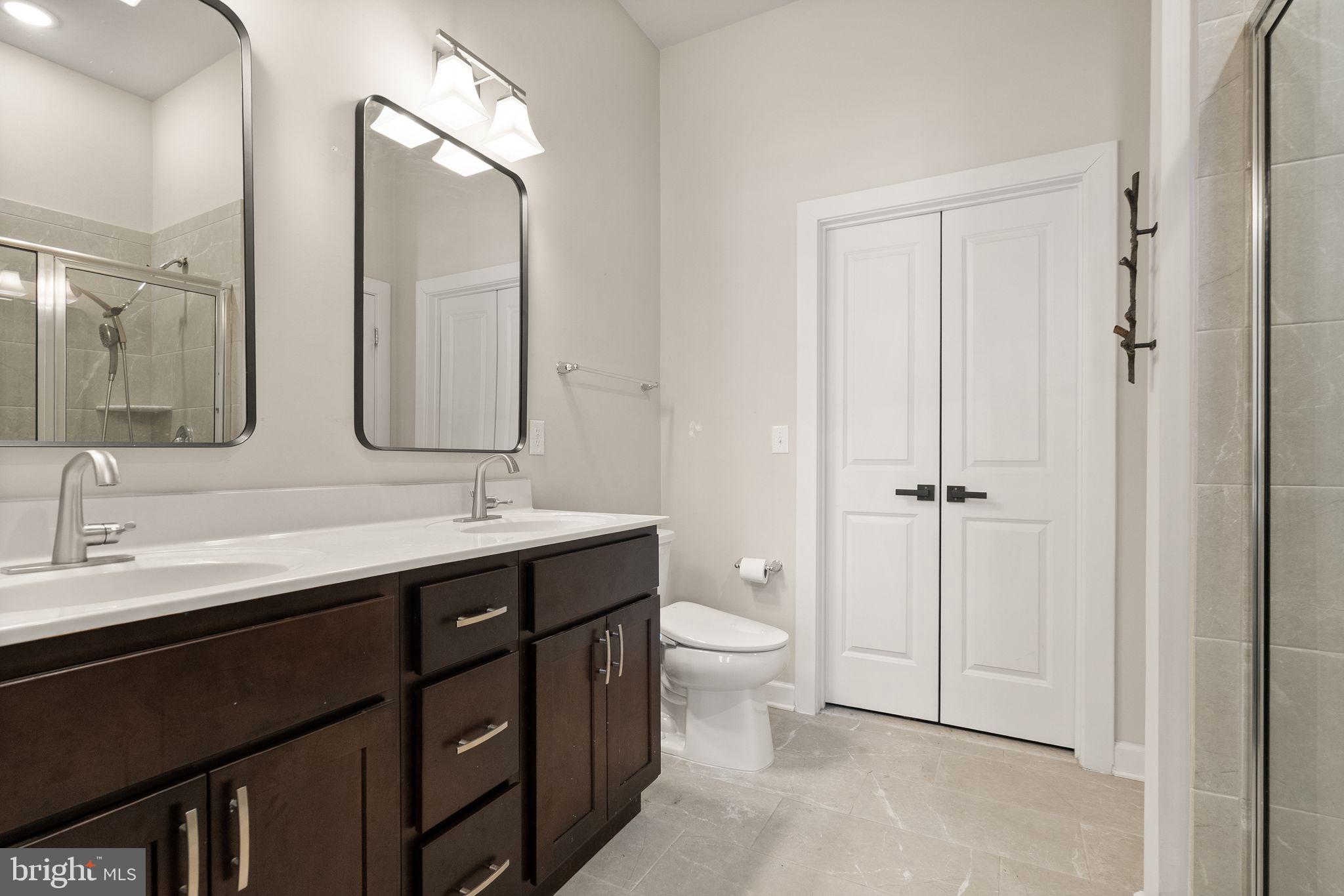 VILLAS AT SALEM CHURCH - Residential