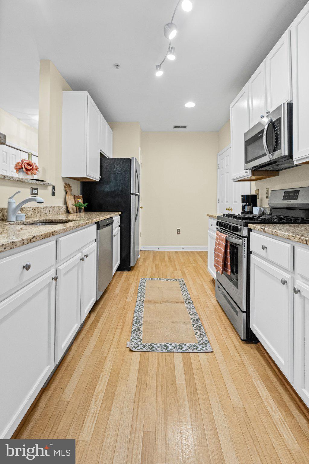OWINGS MILLS NEW TOWN - Residential
