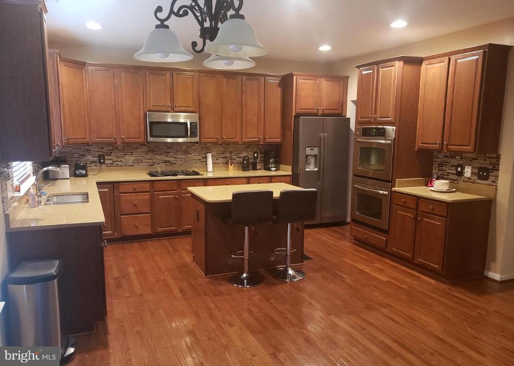 CARRIAGE HILLS - Residential Lease