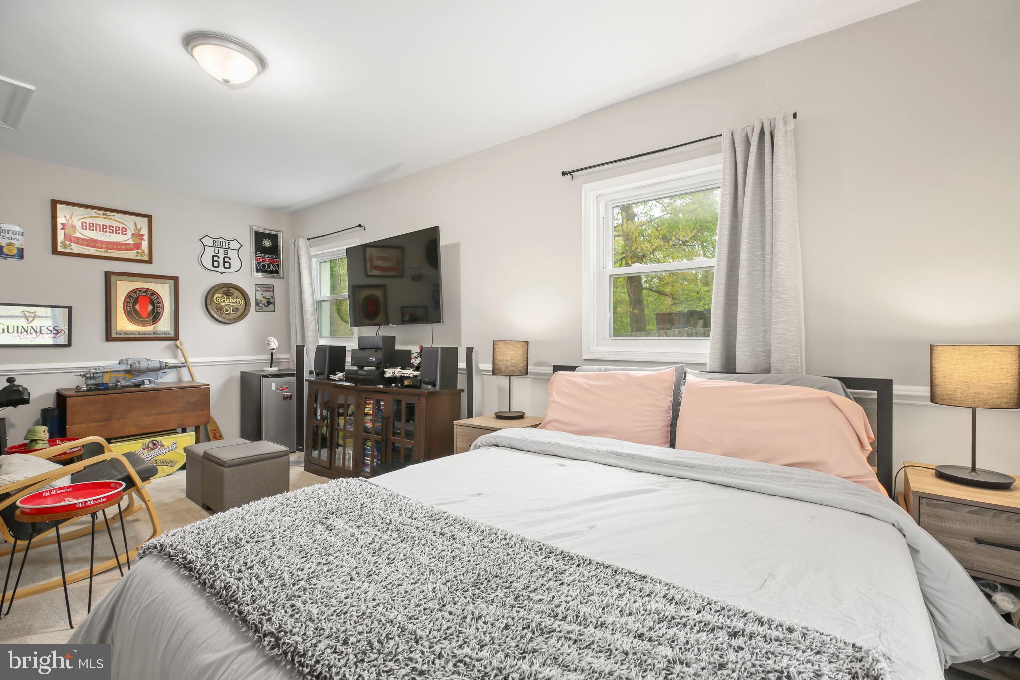 LAKE WILDERNESS - Residential