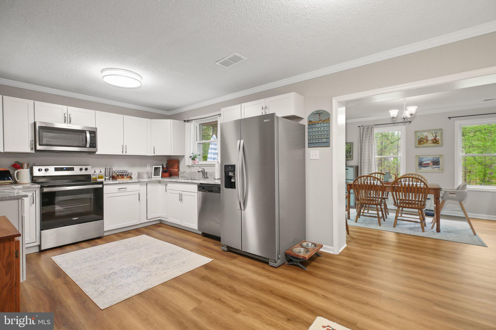 LAKE WILDERNESS - Residential