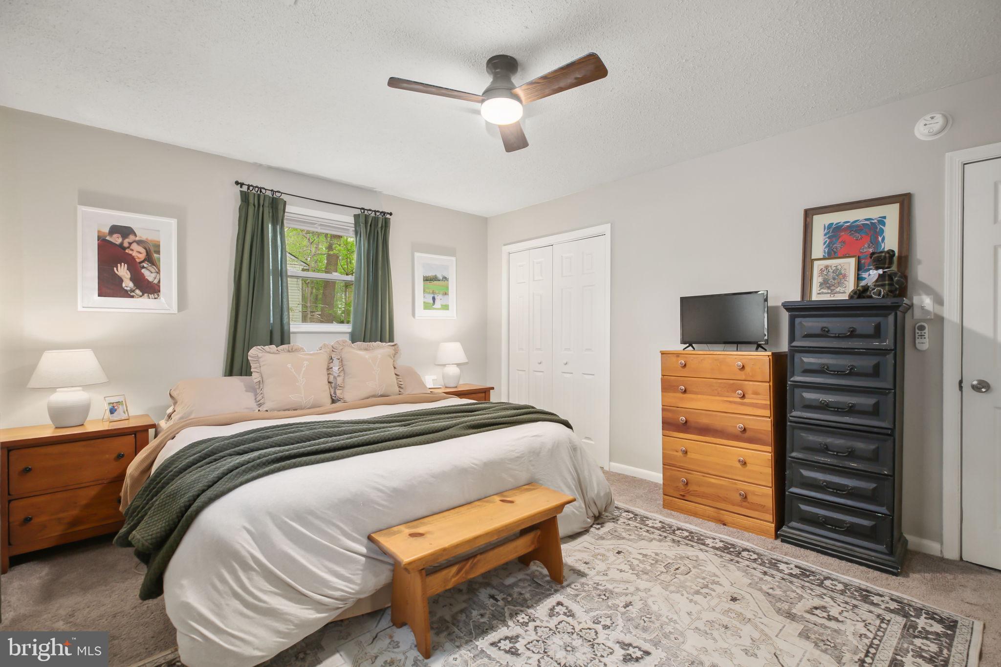 LAKE WILDERNESS - Residential