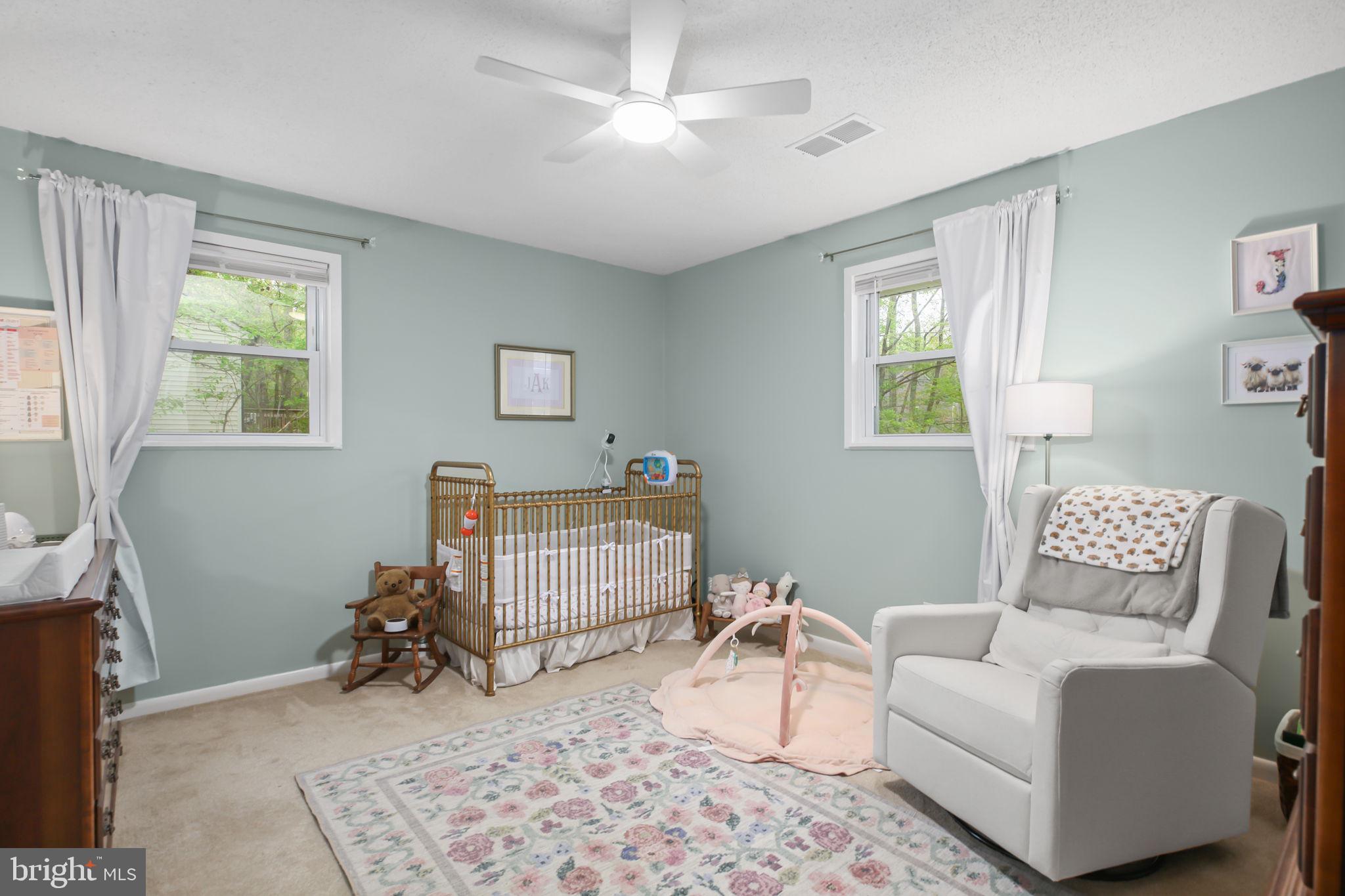 LAKE WILDERNESS - Residential