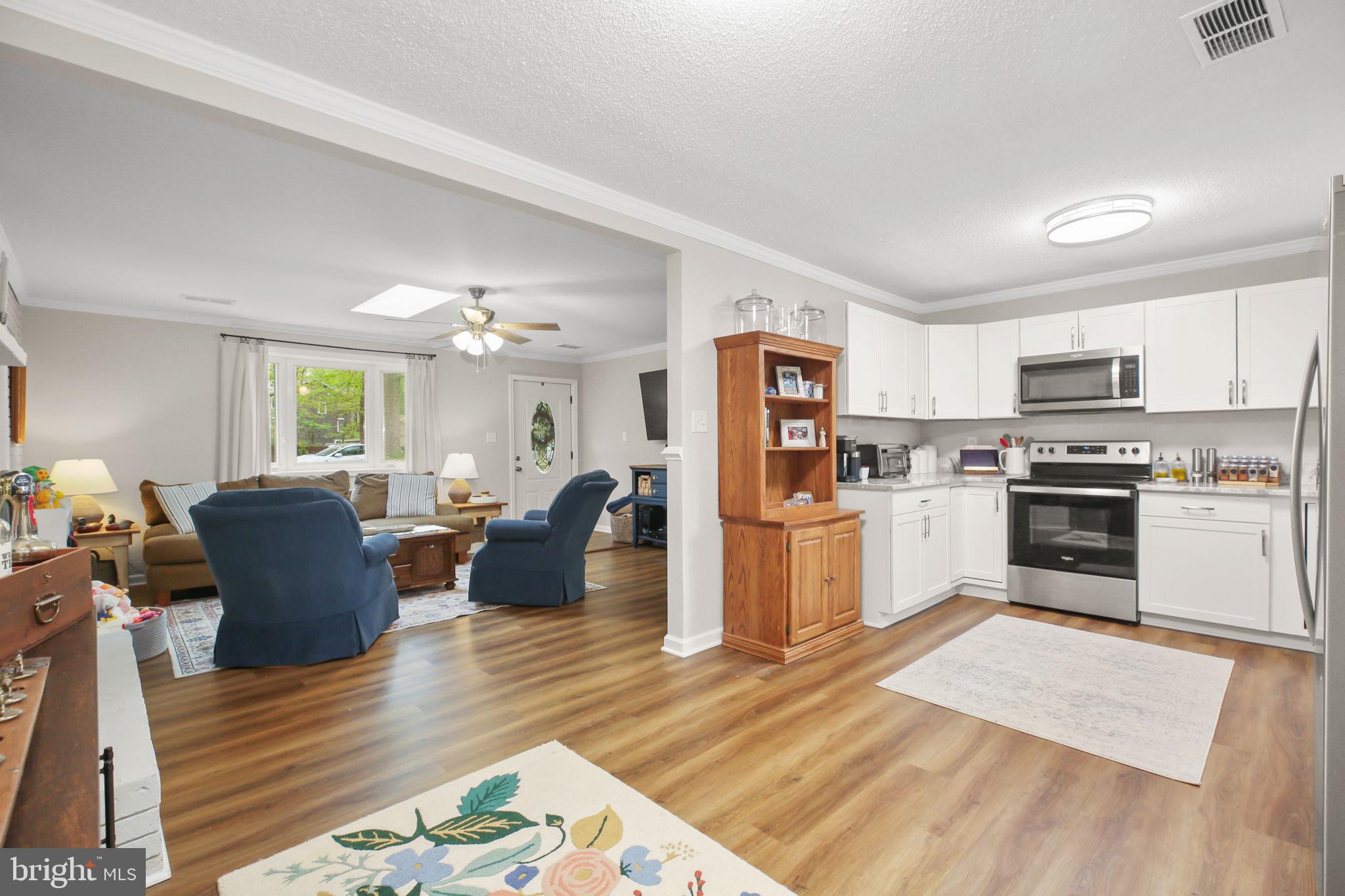 LAKE WILDERNESS - Residential