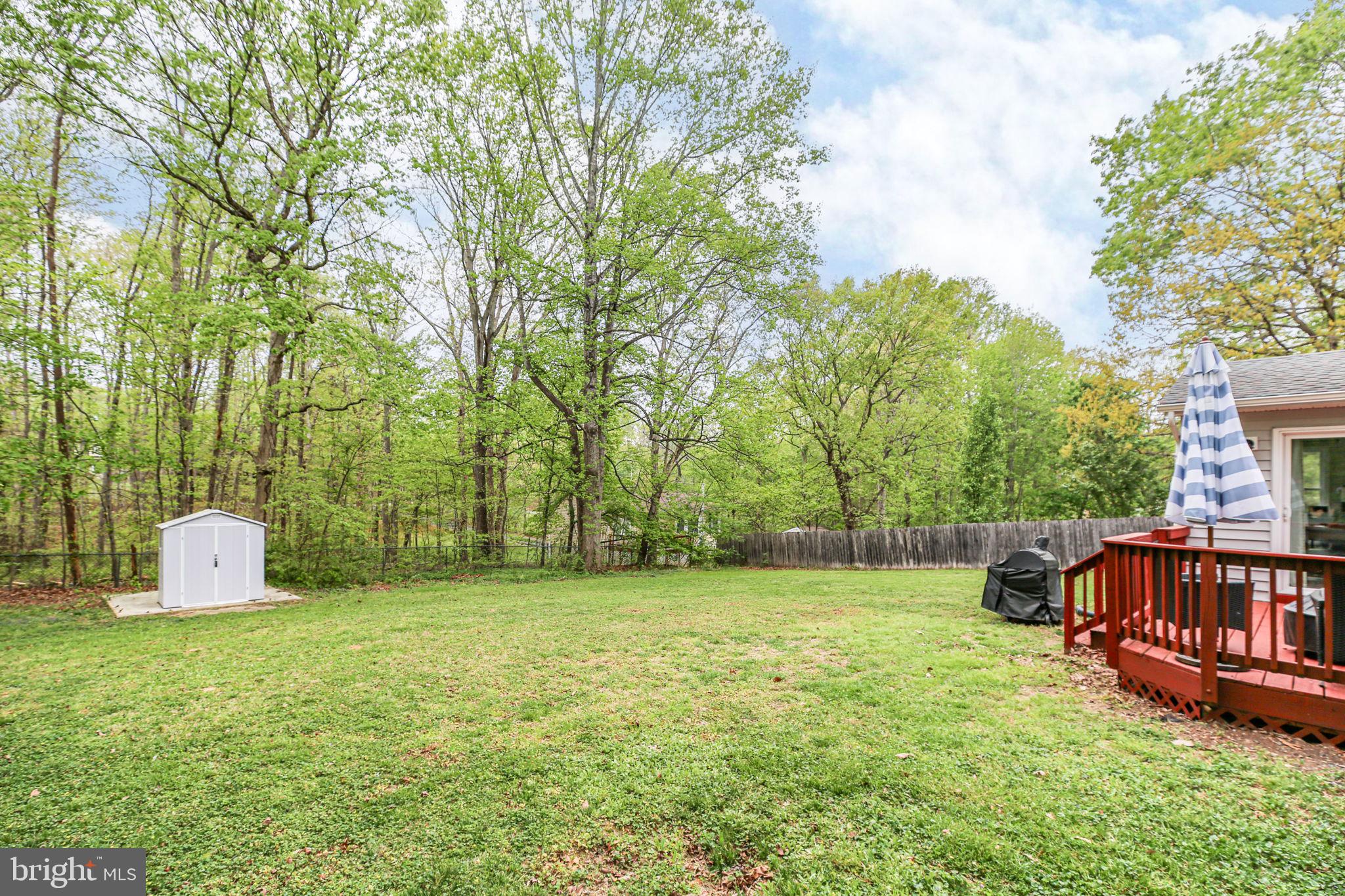 LAKE WILDERNESS - Residential