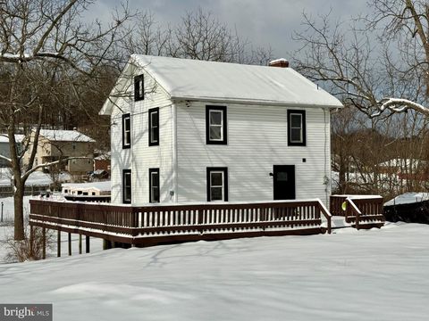 Photo of 123 Sinoquipe Road, FORT LITTLETON, PA 17223 (MLS # PAFU2001936)