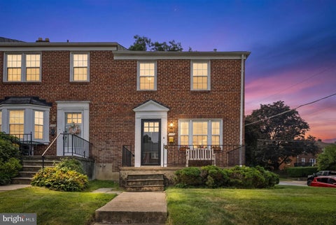 Townhouse For Sale - 201 Brandon Road<br/> BALTIMORE, MD 21212