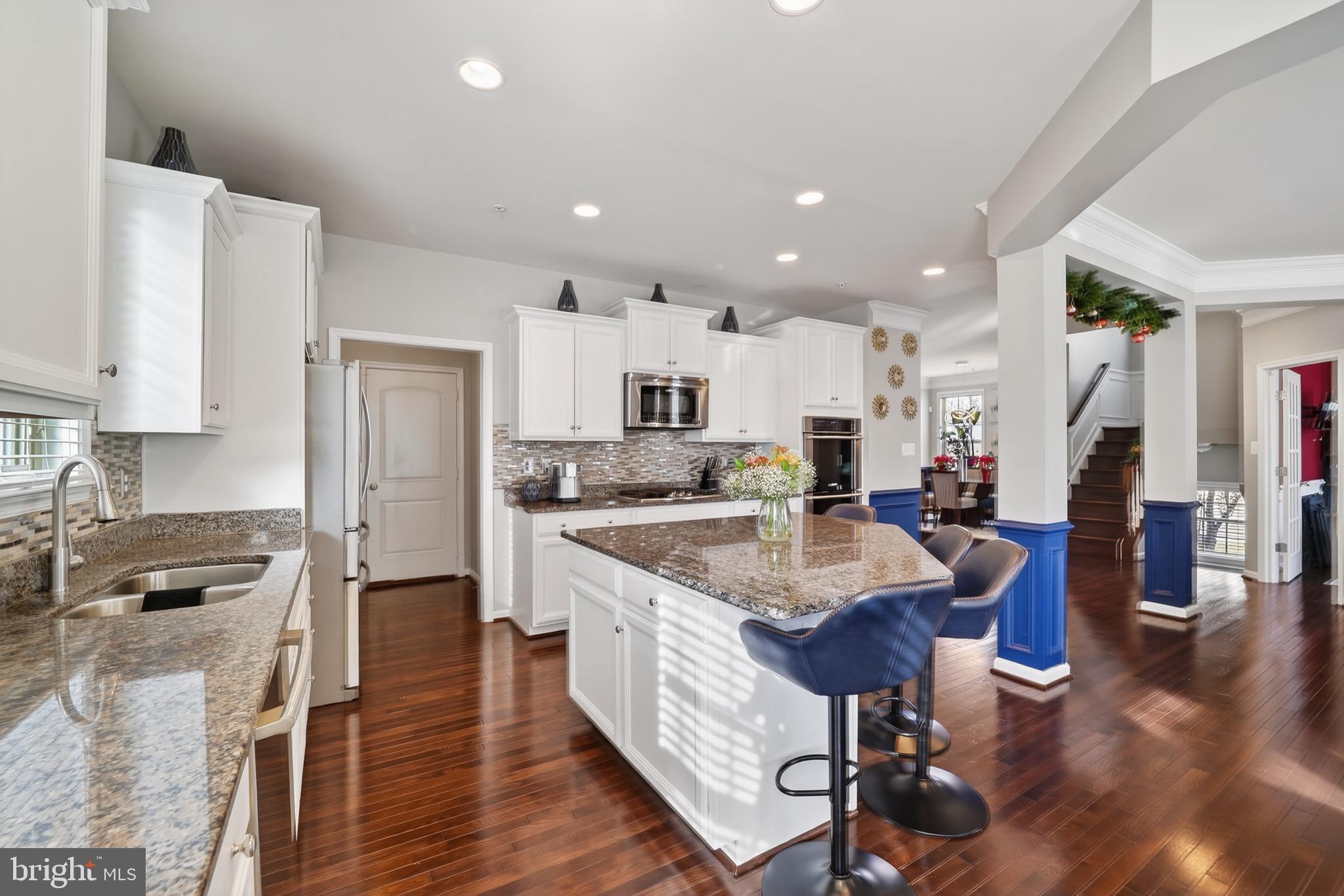 WOODMORE TOWNE CENTRE - Residential