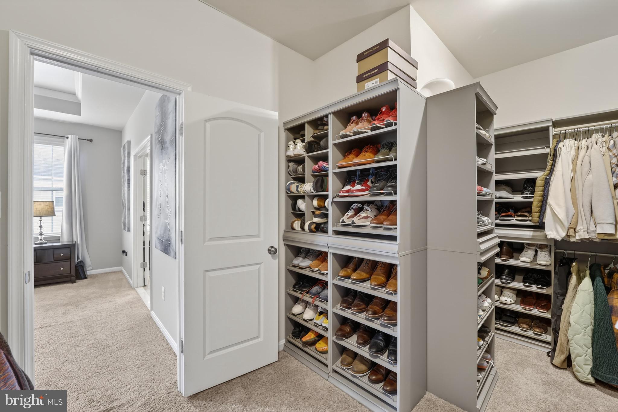 WOODMORE TOWNE CENTRE - Residential