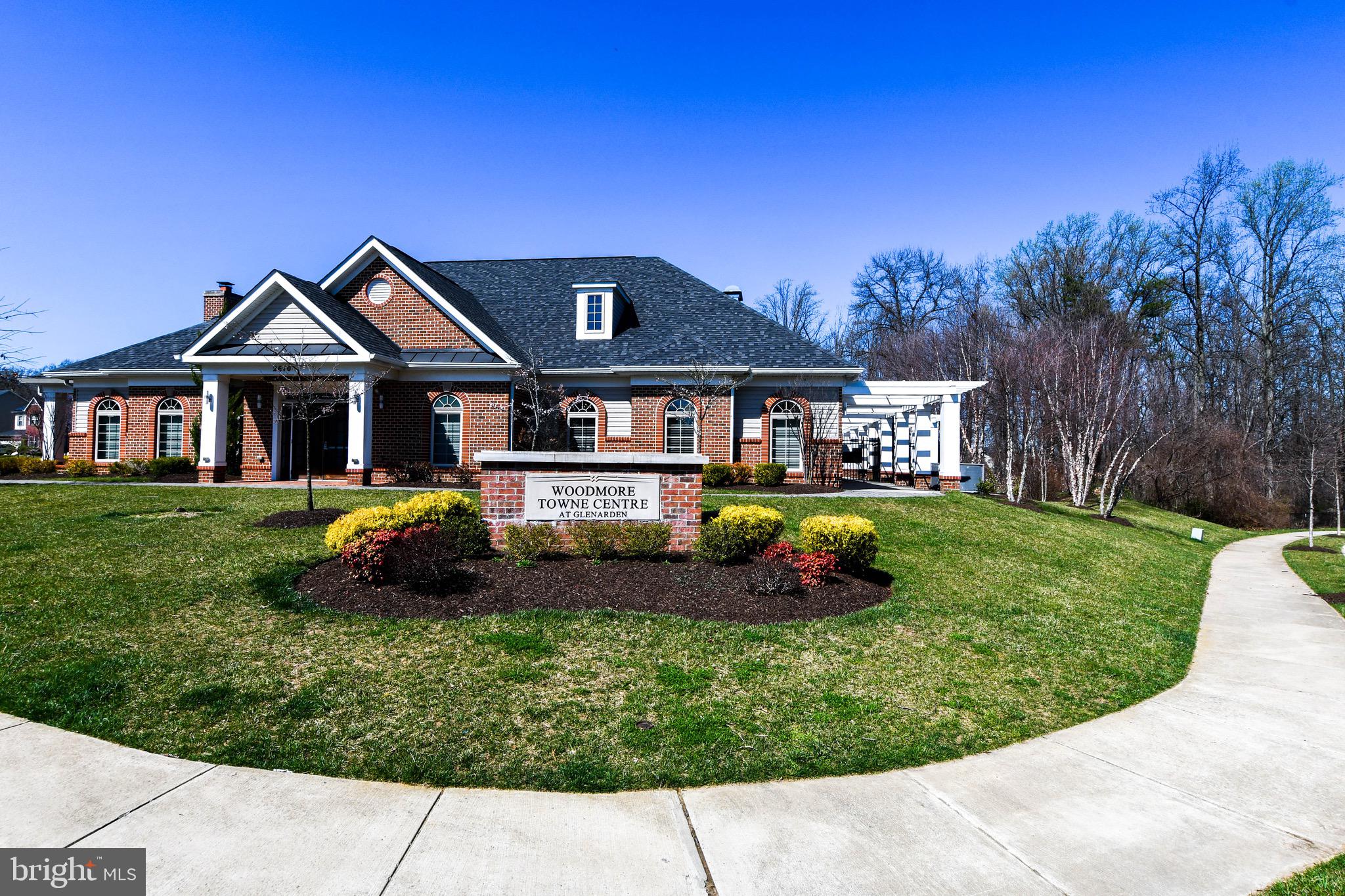 WOODMORE TOWNE CENTRE - Residential