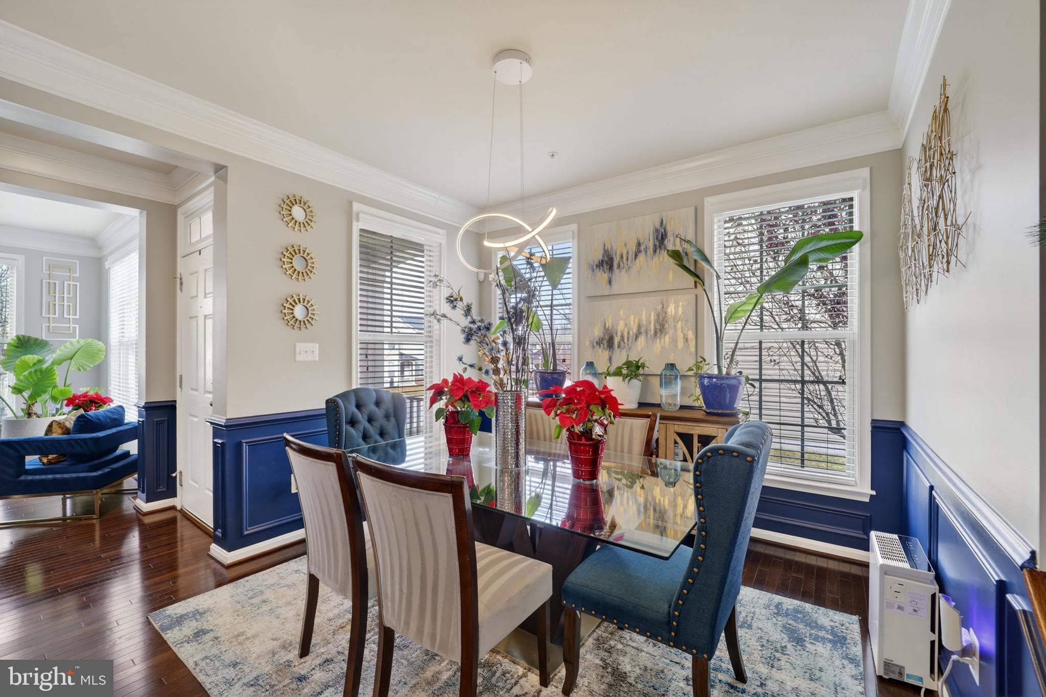 WOODMORE TOWNE CENTRE - Residential